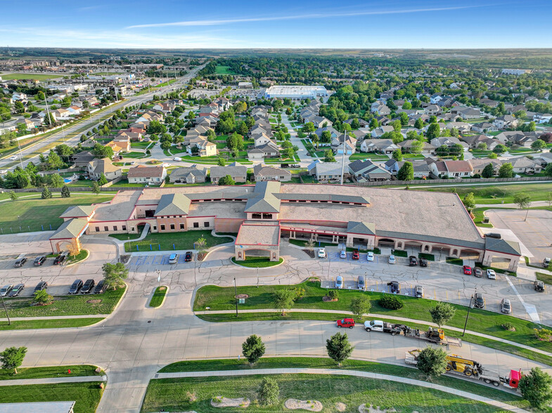 7501 S 27th St, Lincoln, NE for sale - Building Photo - Image 1 of 1