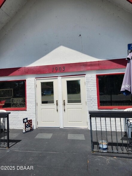 1903 S Ridgewood Ave, Daytona Beach, FL for sale - Building Photo - Image 2 of 18