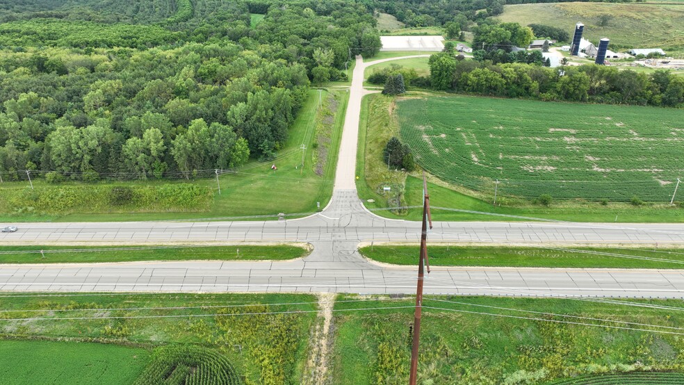 4106 Ihm Harris Rd, Barneveld, WI for sale - Aerial - Image 3 of 4