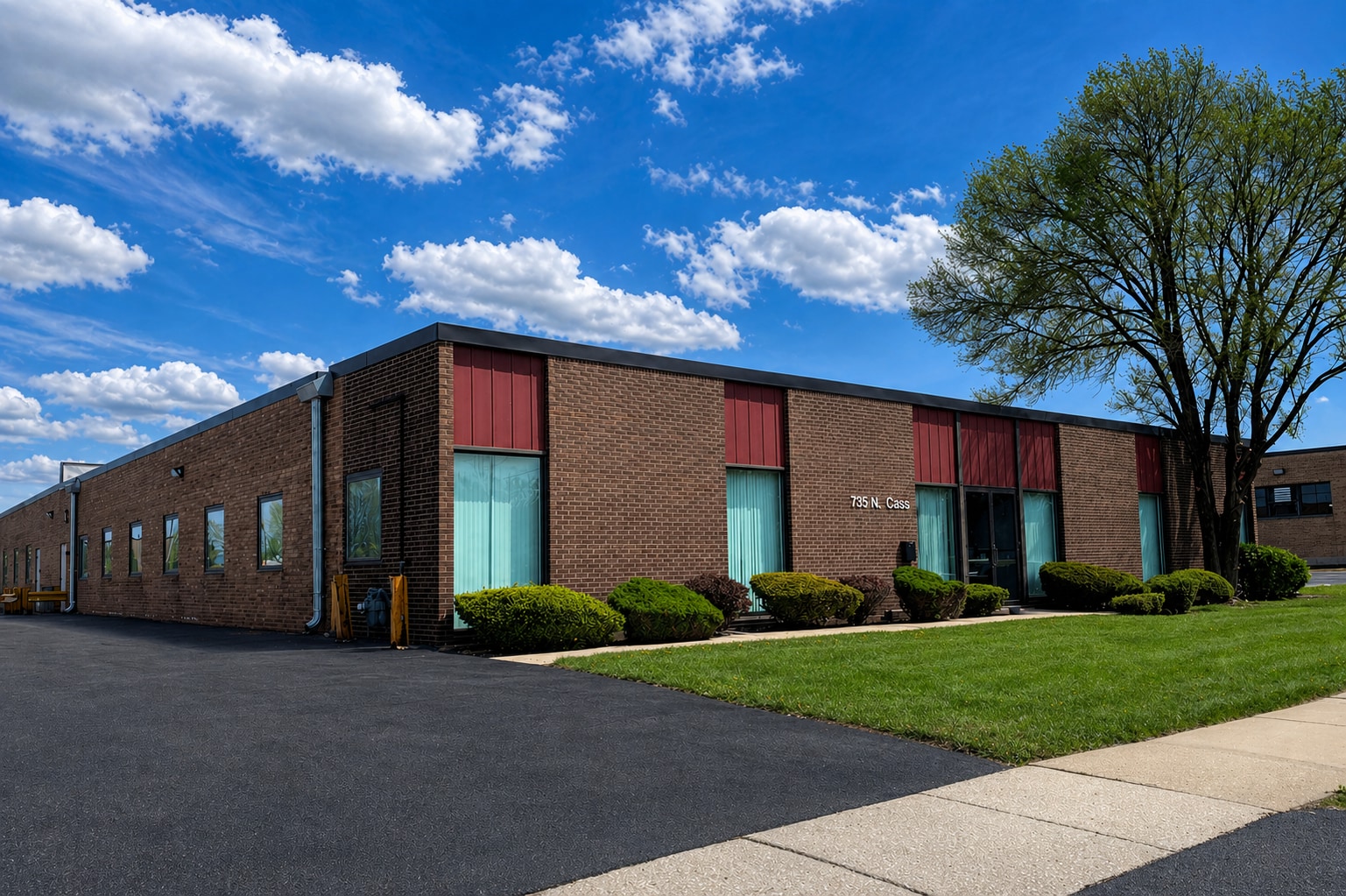 735 N Cass Ave, Westmont, IL for lease Primary Photo- Image 1 of 3