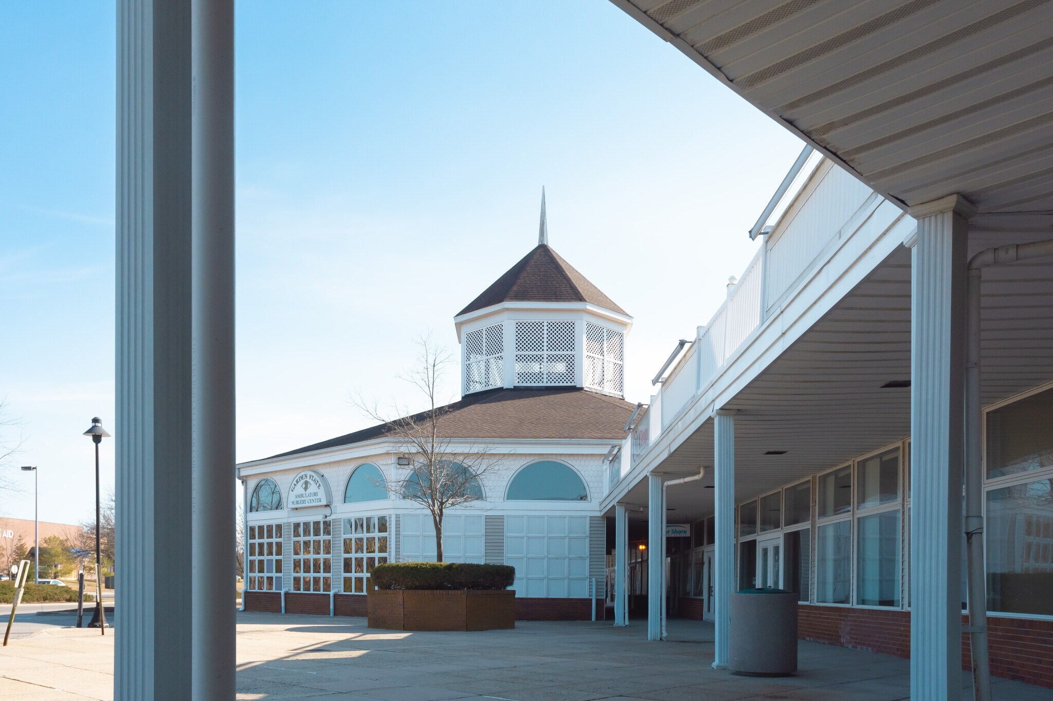 1 Plaza Dr, Toms River, NJ à louer Photo du bâtiment- Image 1 de 10