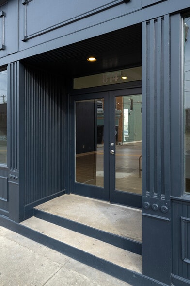 814 Madison Ave, Covington, KY à louer - Photo du bâtiment - Image 2 de 23