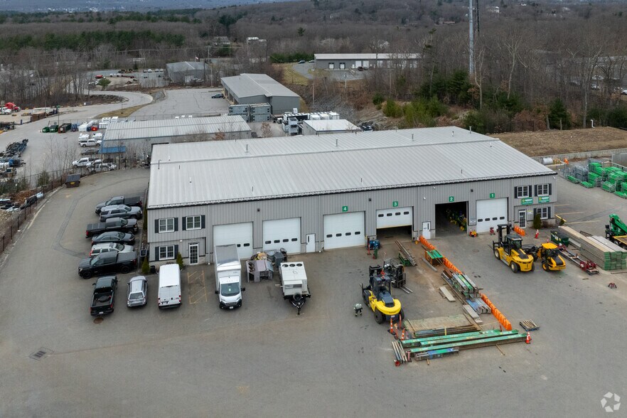 12 Commerce Rd, Shrewsbury, MA à louer - Photo principale - Image 1 de 5