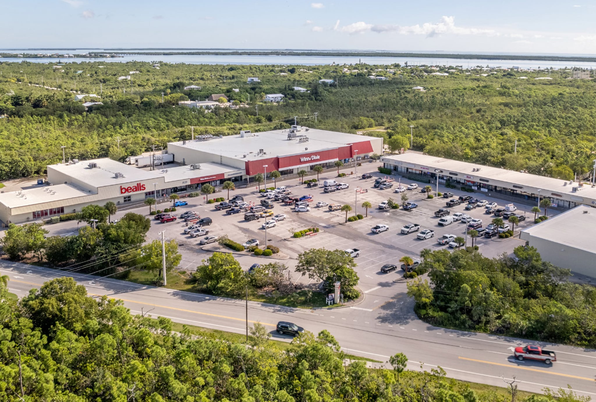 207 Key Deer Blvd, Big Pine Key, FL for lease Primary Photo- Image 1 of 6