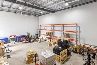 305 Montague Rd, WEST END for lease Interior Photo- Image 1 of 7