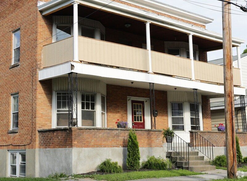 34-36 Sparkill Ave, Albany, NY à vendre - Photo du bâtiment - Image 3 de 34