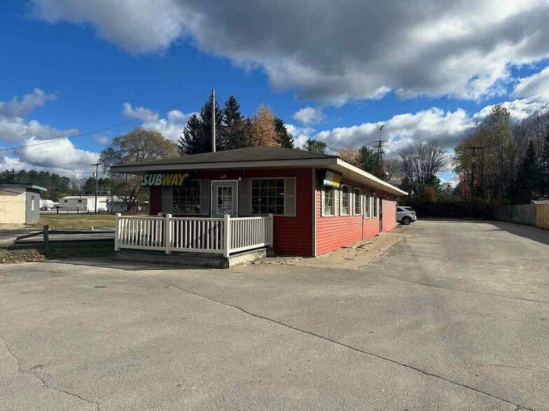 103 S Division St, Bellaire, MI for sale - Building Photo - Image 1 of 9