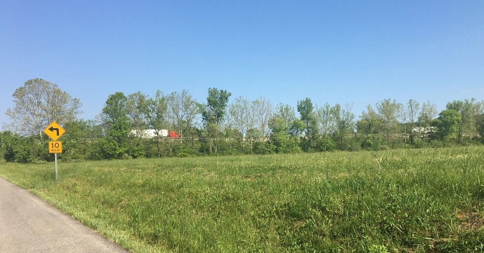 Speedway road, Mineral Wells, WV for sale - Building Photo - Image 1 of 4