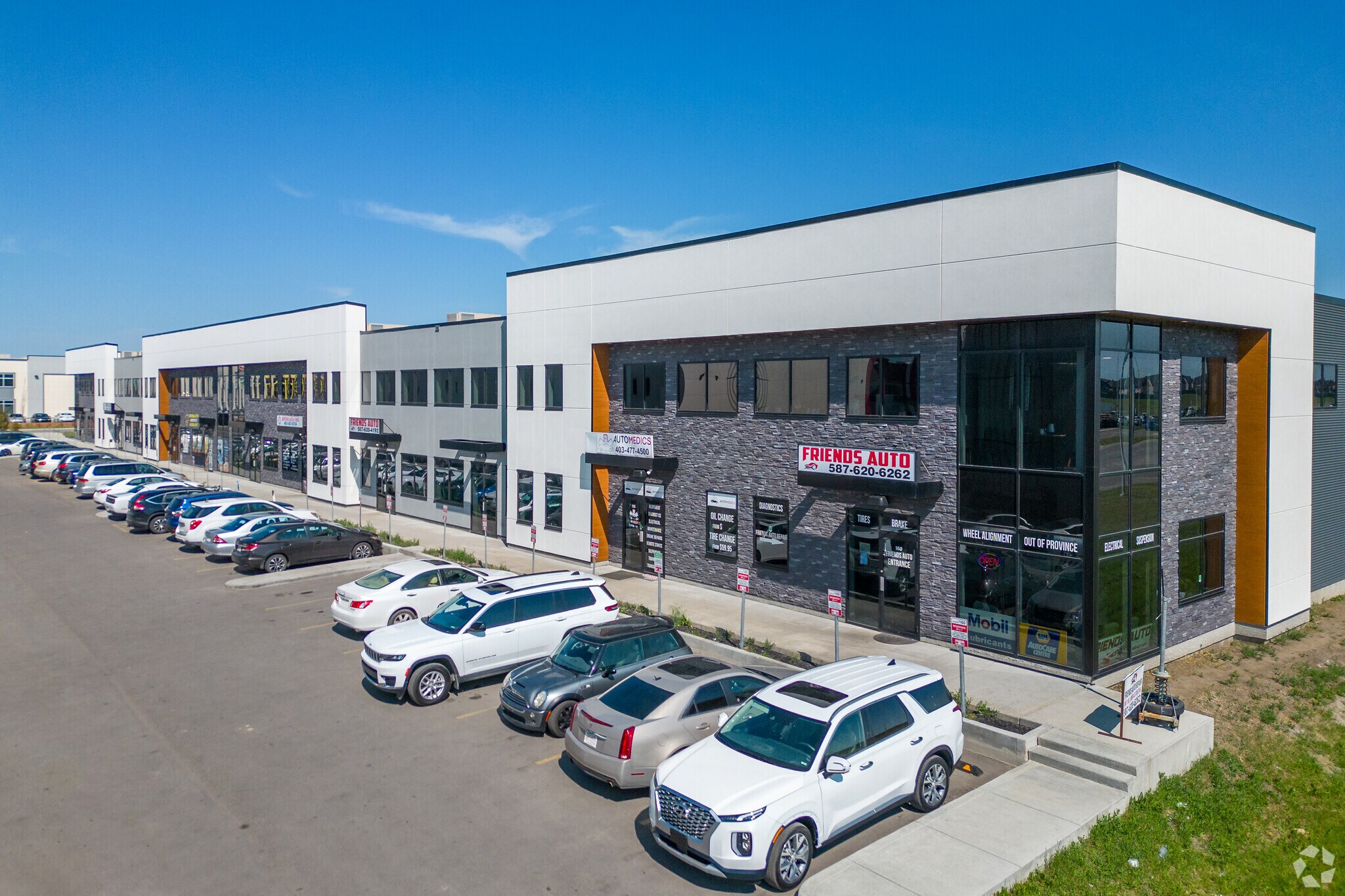 10990 42 St NE, Calgary, AB à vendre Photo du bâtiment- Image 1 de 1