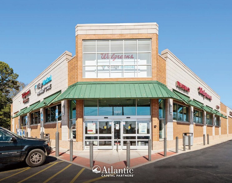 1602 N Expressway, Griffin, GA à vendre - Photo du bâtiment - Image 1 de 5