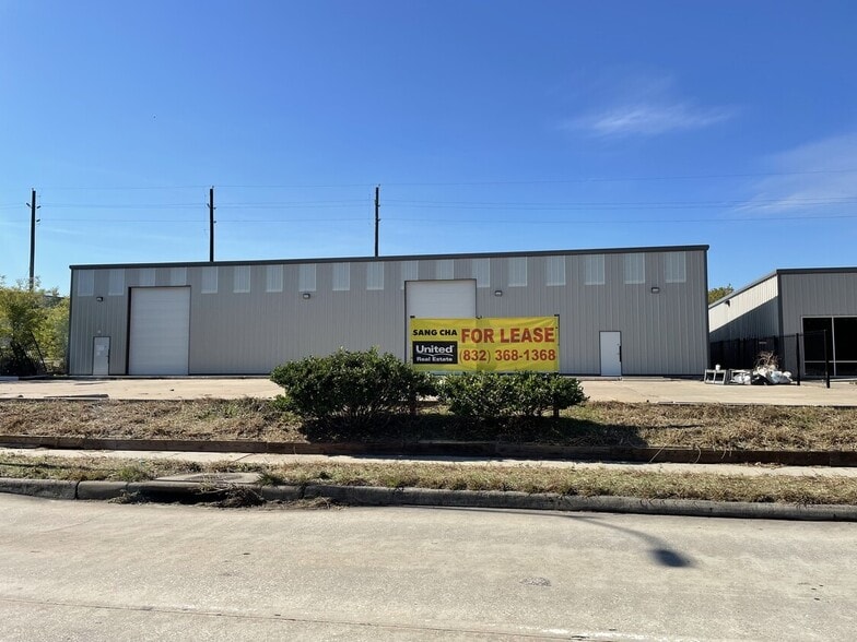 4501 Gessner Rd, Houston, TX for sale - Building Photo - Image 1 of 1