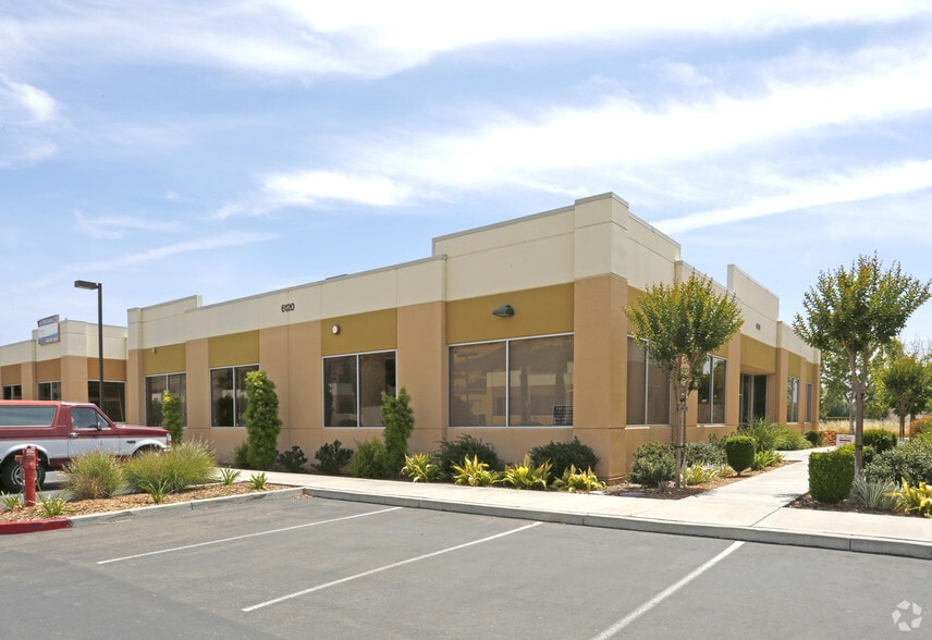 6120 Hellyer Ave, San Jose, CA à vendre - Photo principale - Image 1 de 7