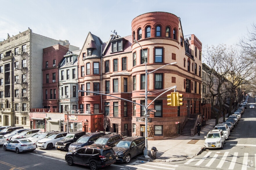 721 Saint Nicholas Ave, New York, NY for sale - Primary Photo - Image 1 of 9