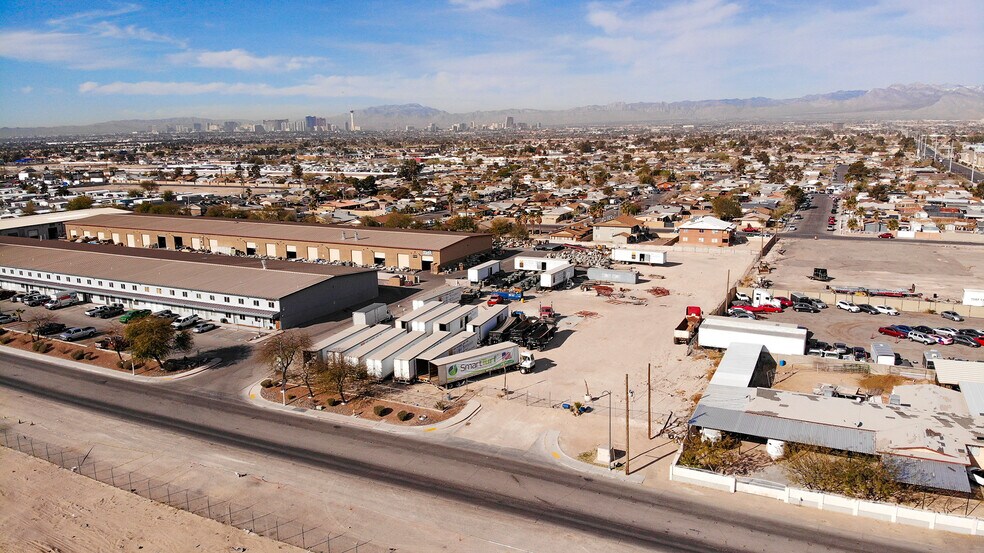 2325 Marion Dr, Las Vegas, NV à vendre - Photo du bâtiment - Image 2 de 6