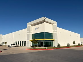 Parmer Lane & US 290, Manor, TX for lease Building Photo- Image 2 of 2