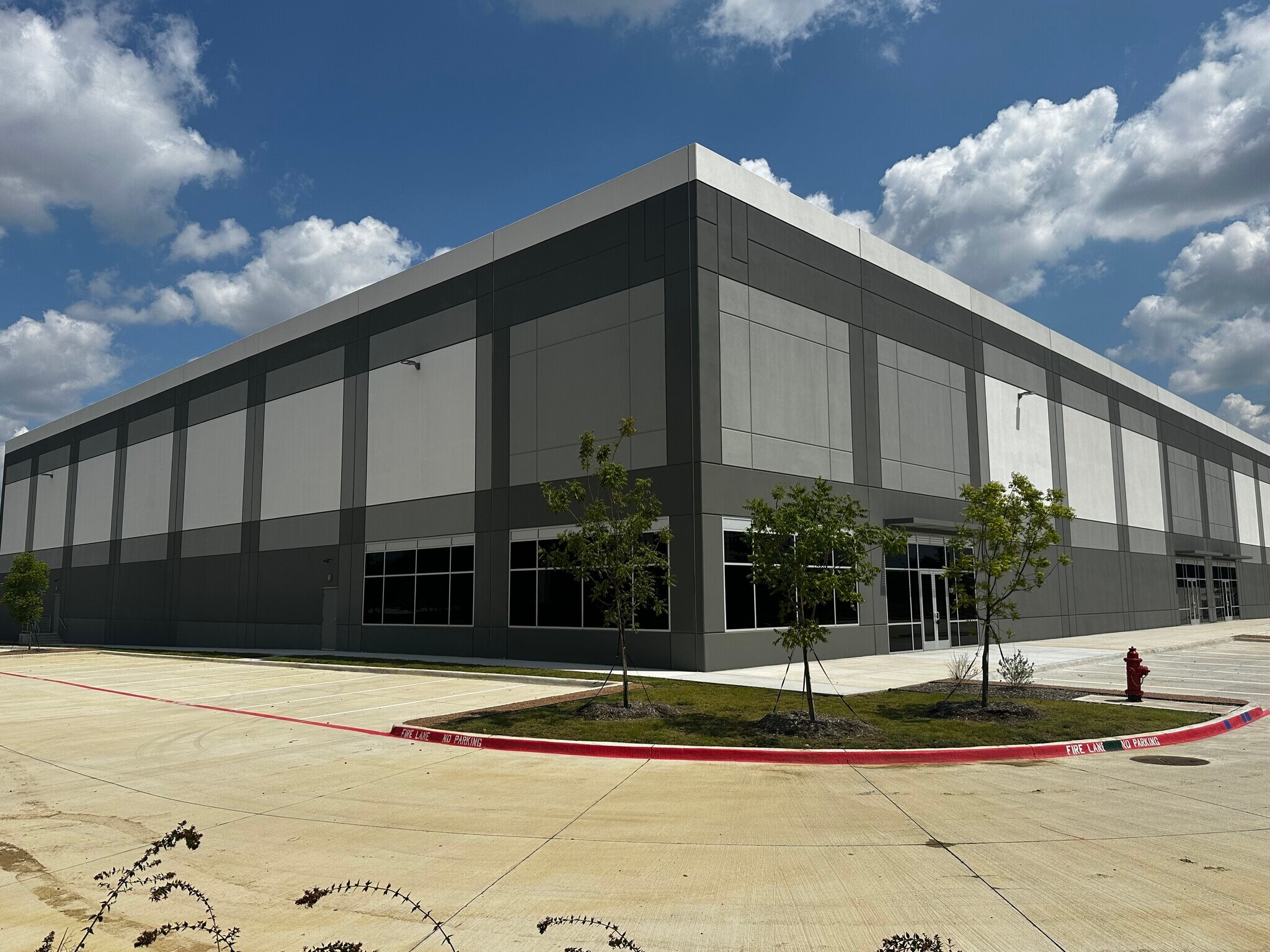 4310 N Belt Line Rd, Irving, TX for lease Building Photo- Image 1 of 4