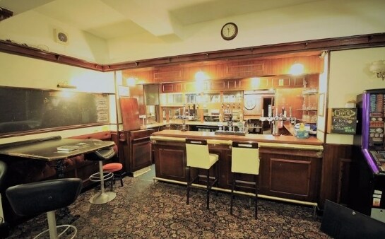 69-71 Dean Rd, Scarborough à vendre - Photo intérieure - Image 2 de 3