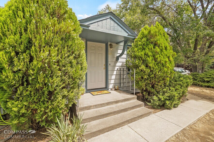 468 NE Olney Ave, Bend, OR à vendre - Photo du bâtiment - Image 2 de 25