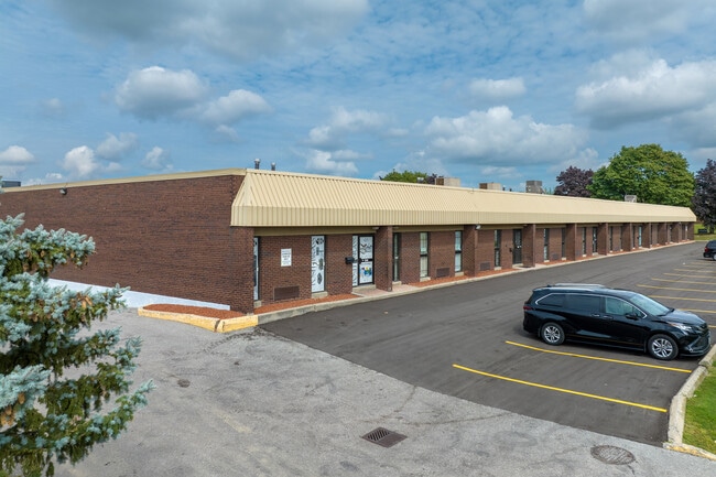 More details for 640 Petrolia Rd, Toronto, ON - Industrial for Lease