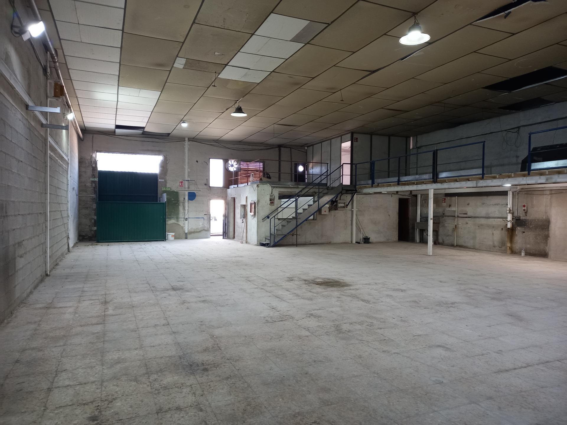 Industrial in Elche for sale Interior Photo- Image 1 of 14