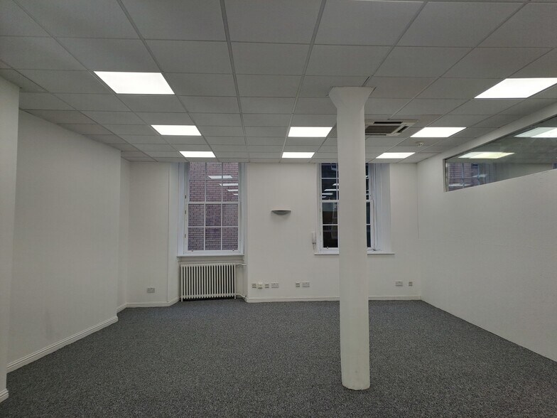 91 Mitchell St, Glasgow à louer - Photo du bâtiment - Image 3 de 3