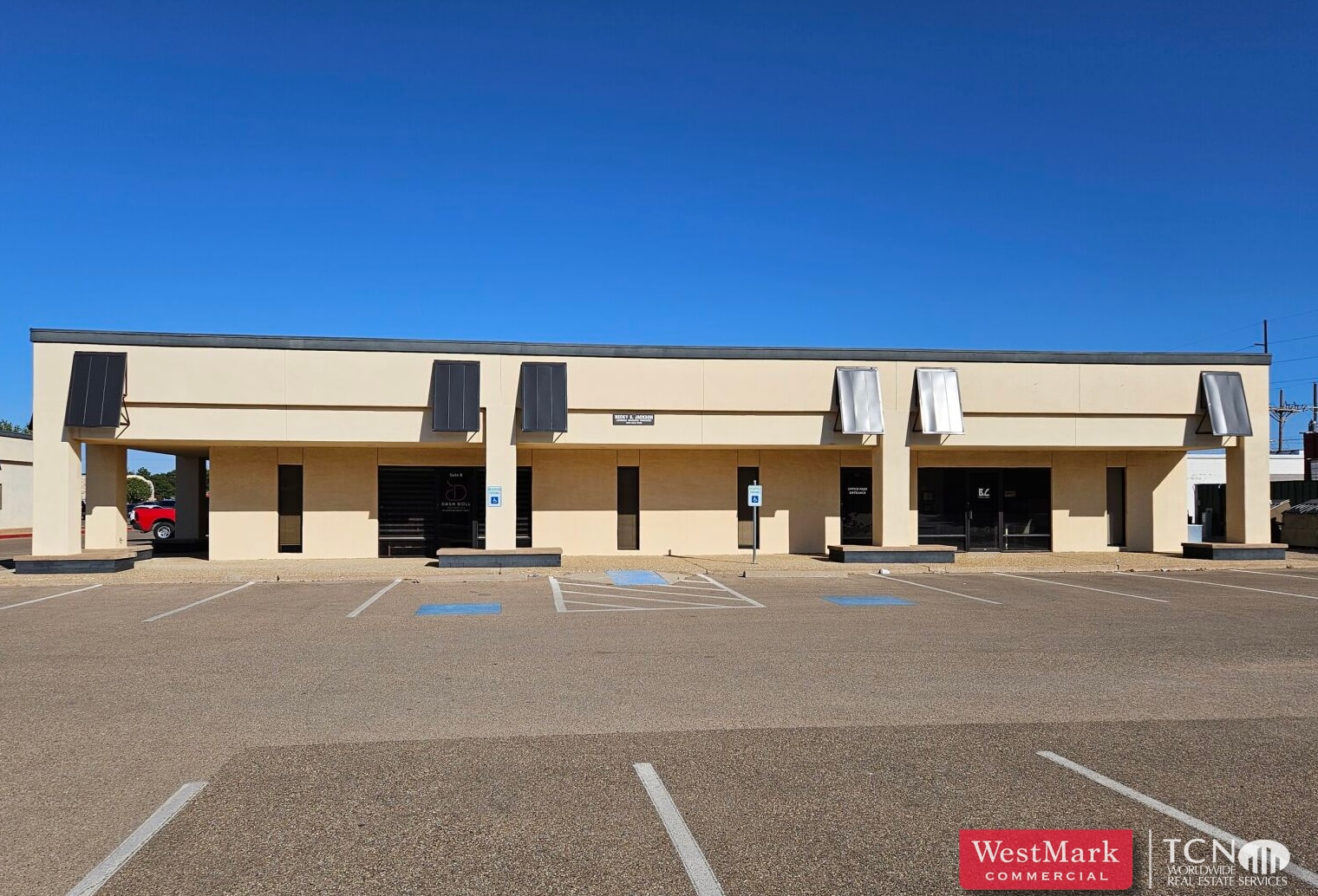8004 Indiana Ave, Lubbock, TX à louer Photo du bâtiment- Image 1 de 9