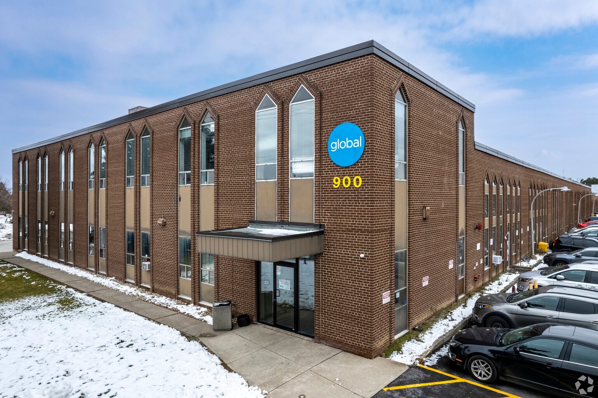 900 Alness St, Toronto, ON for lease Building Photo- Image 1 of 6