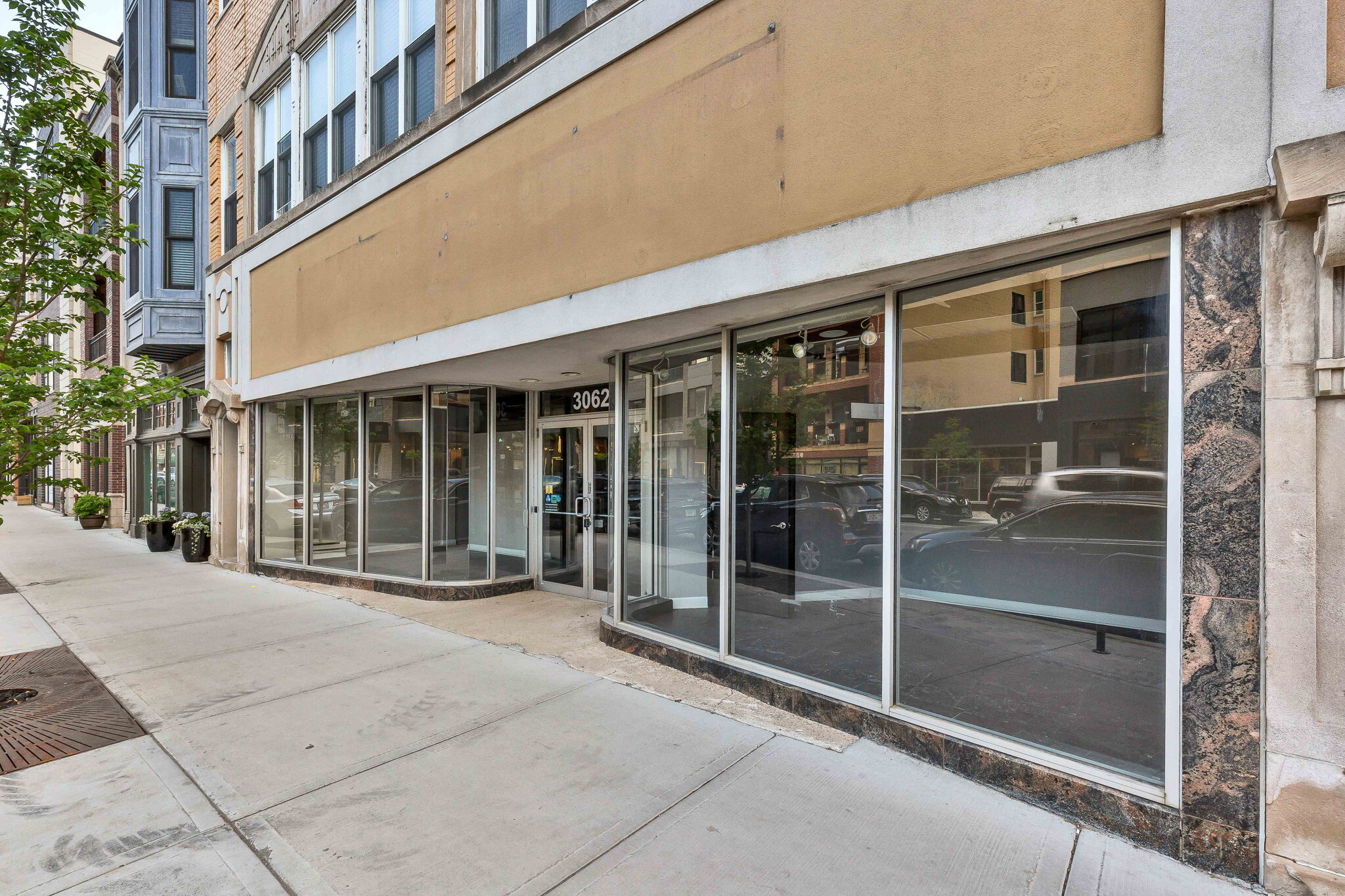 3045 N Greenview Ave, Chicago, IL for lease Building Photo- Image 1 of 7