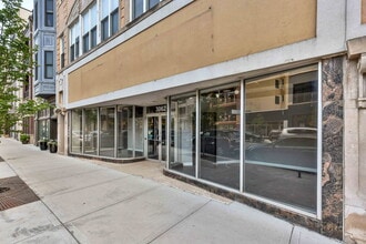 3045 N Greenview Ave, Chicago, IL for lease Building Photo- Image 1 of 7