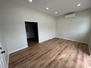 121 Goedecke Rd, Spring, TX à louer Photo du bâtiment- Image 2 de 6