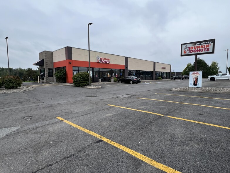 1300 Scottsville Rd, Rochester, NY for lease - Building Photo - Image 1 of 4