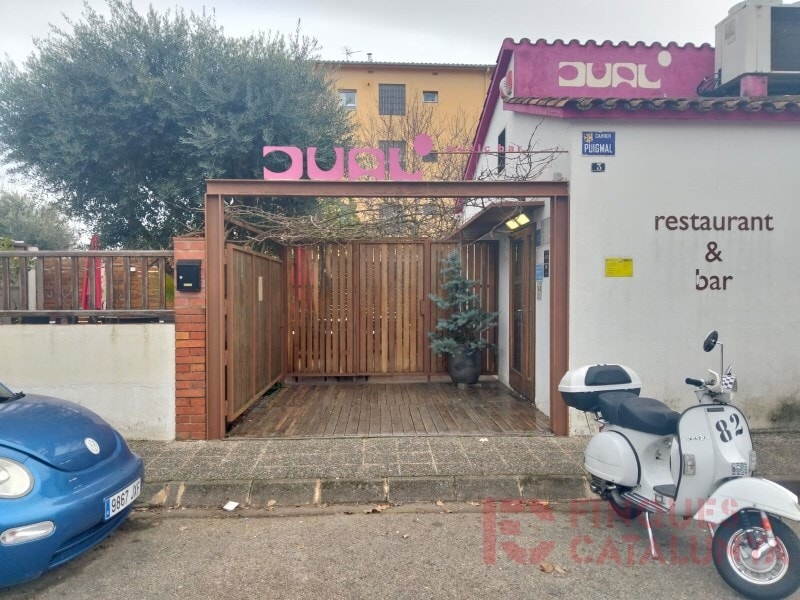 Retail in Vilablareix, Gerona for lease Primary Photo- Image 1 of 3
