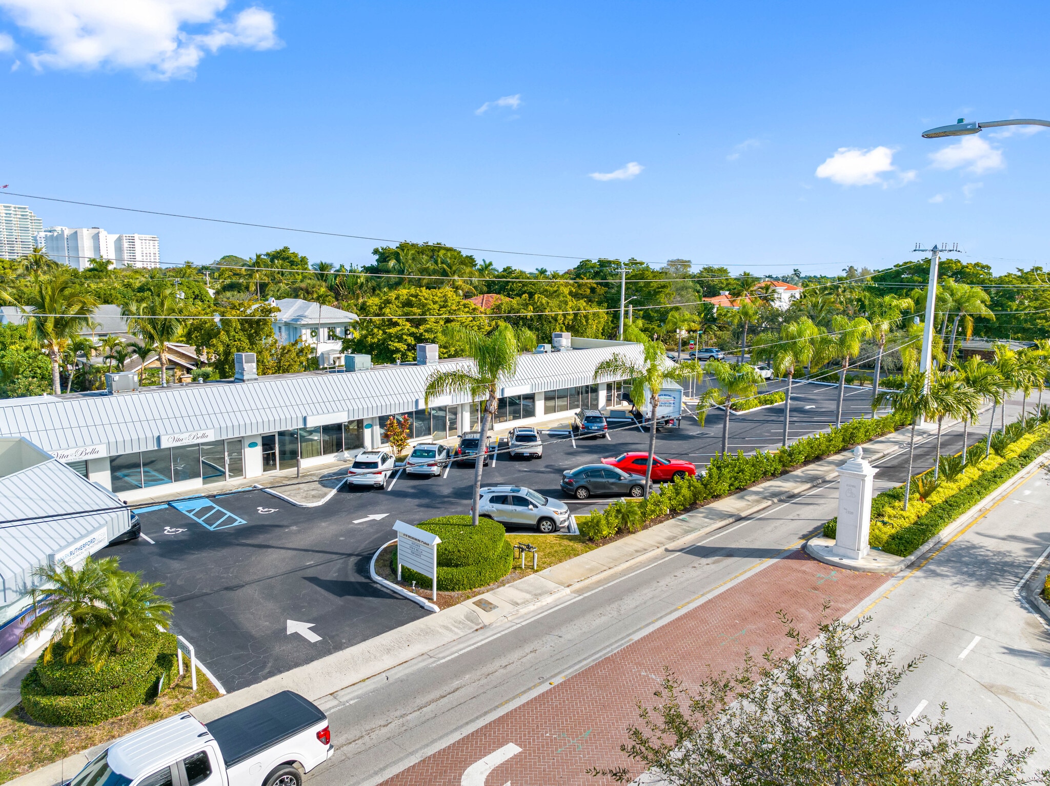 319 Belvedere Rd, West Palm Beach, FL à louer Photo intérieure- Image 1 de 2