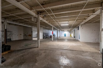 2100 S Washington Ave, Lansing, MI for lease Interior Photo- Image 1 of 1