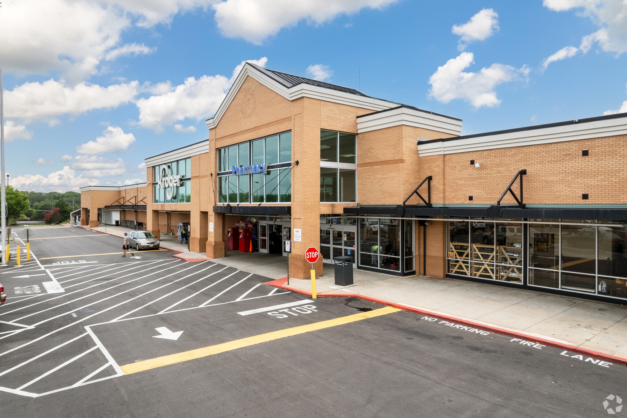 614-640 Thornton Rd, Lithia Springs, GA for lease Primary Photo- Image 1 of 6