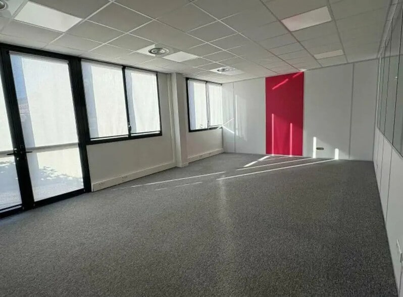 Bureau dans Lyon à louer - Photo intérieure - Image 2 de 15