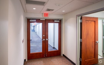 1 Belmont Ave, Bala Cynwyd, PA à louer Photo intérieure- Image 1 de 6