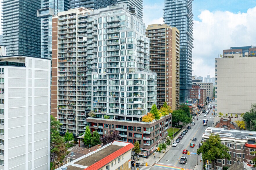 614 Church St, Toronto, ON à louer - Photo principale - Image 1 de 36