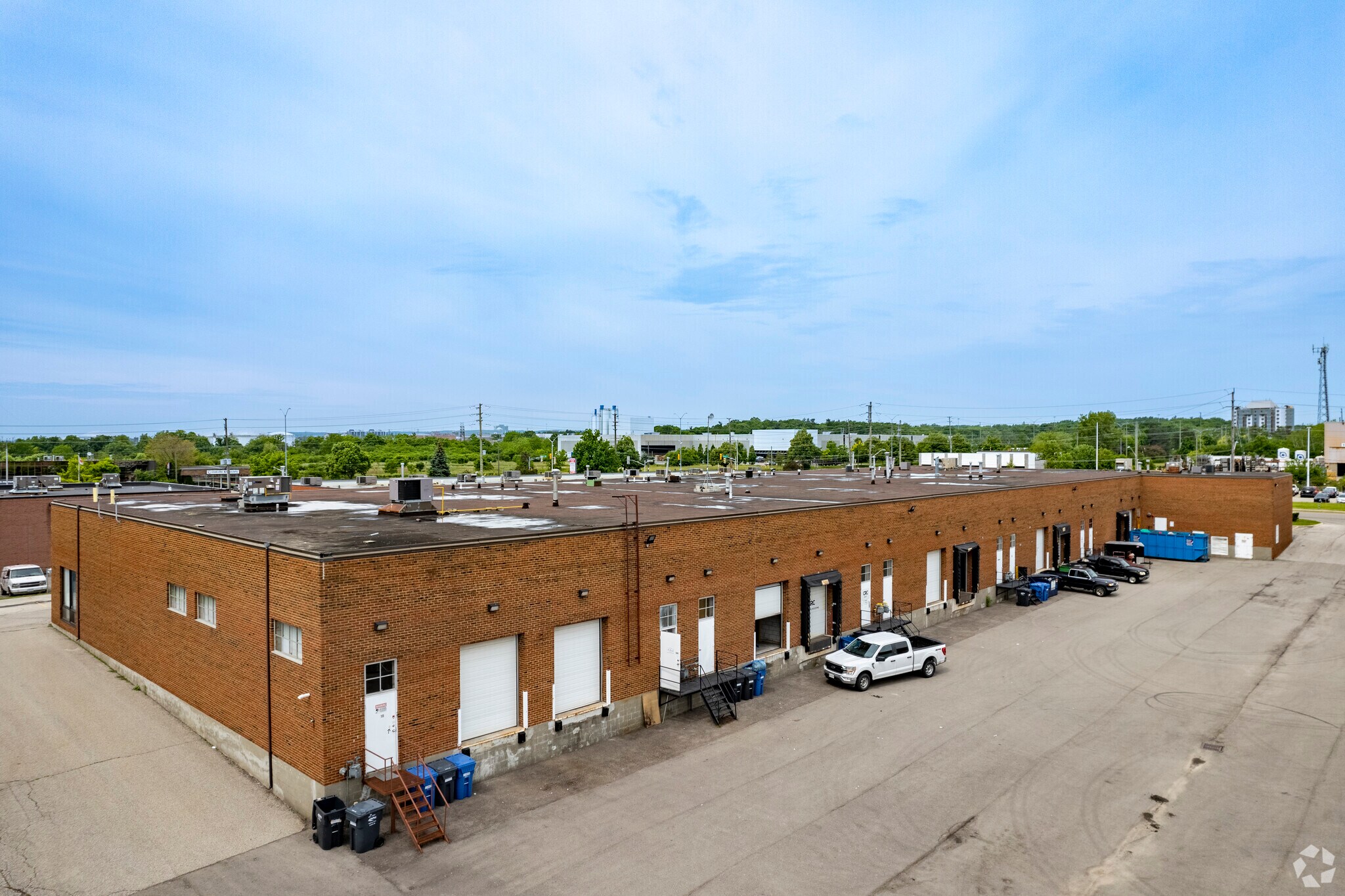 2538 Speers Rd, Oakville, ON for lease Primary Photo- Image 1 of 4