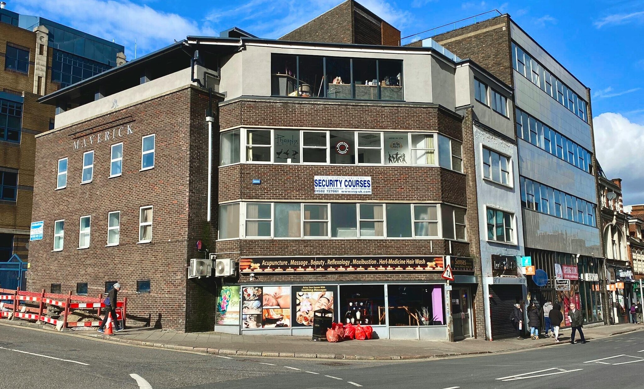 28-34 Chapel St, Luton for lease Primary Photo- Image 1 of 3