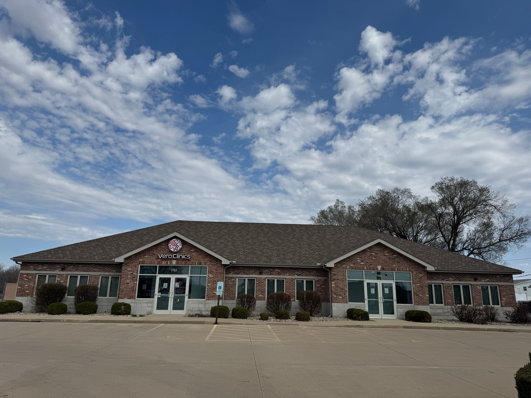 1192 E Pershing Rd, Decatur, IL for lease Building Photo- Image 1 of 1