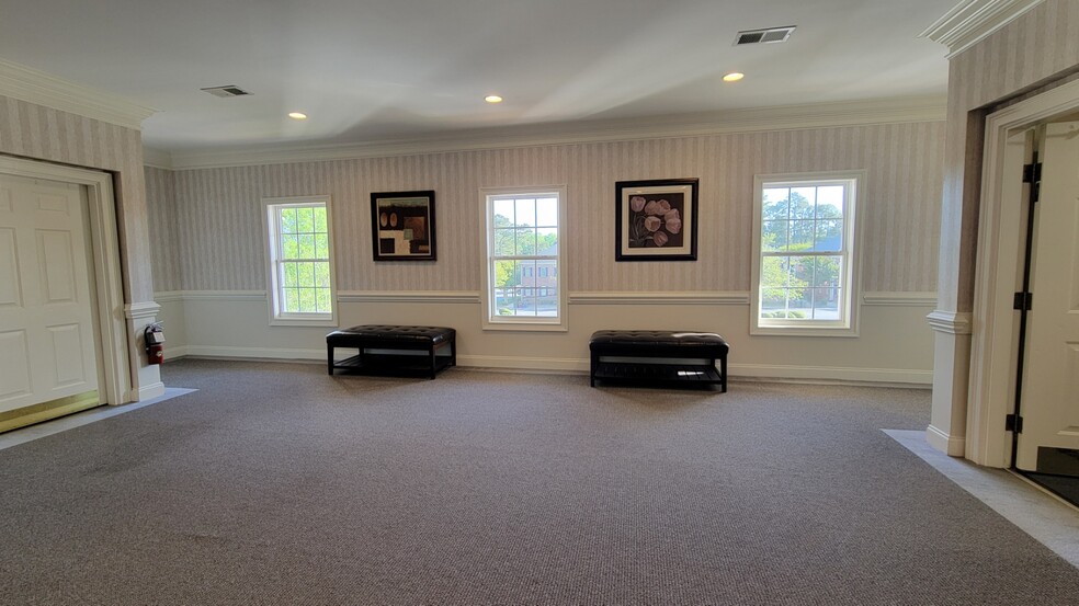 3453 Pelham Rd, Greenville, SC for lease - Interior Photo - Image 3 of 6