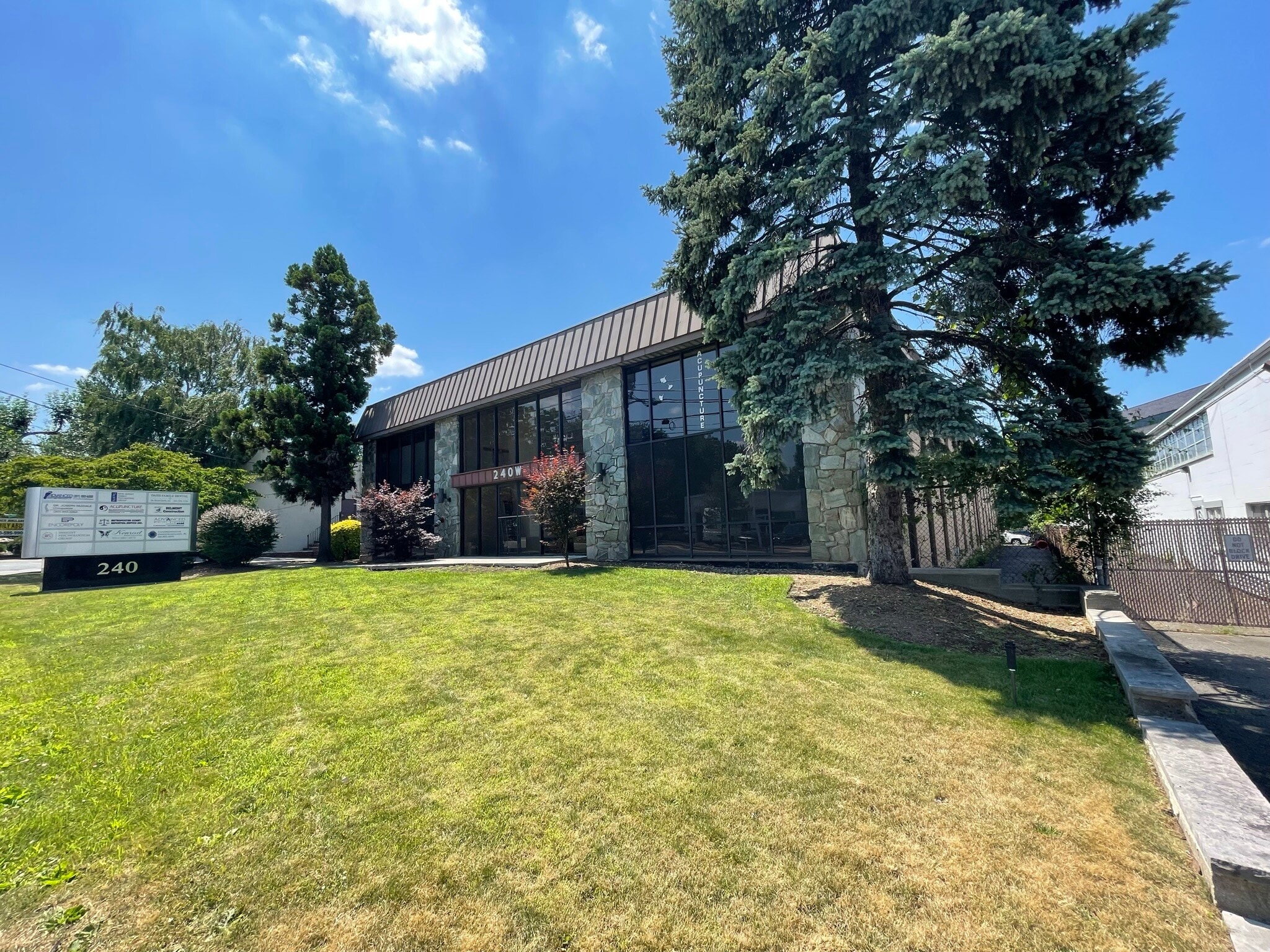 240 W Passaic St, Maywood, NJ for lease Building Photo- Image 1 of 5