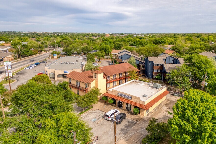 1609 Ohlen Rd, Austin, TX à vendre - Photo du bâtiment - Image 1 de 6