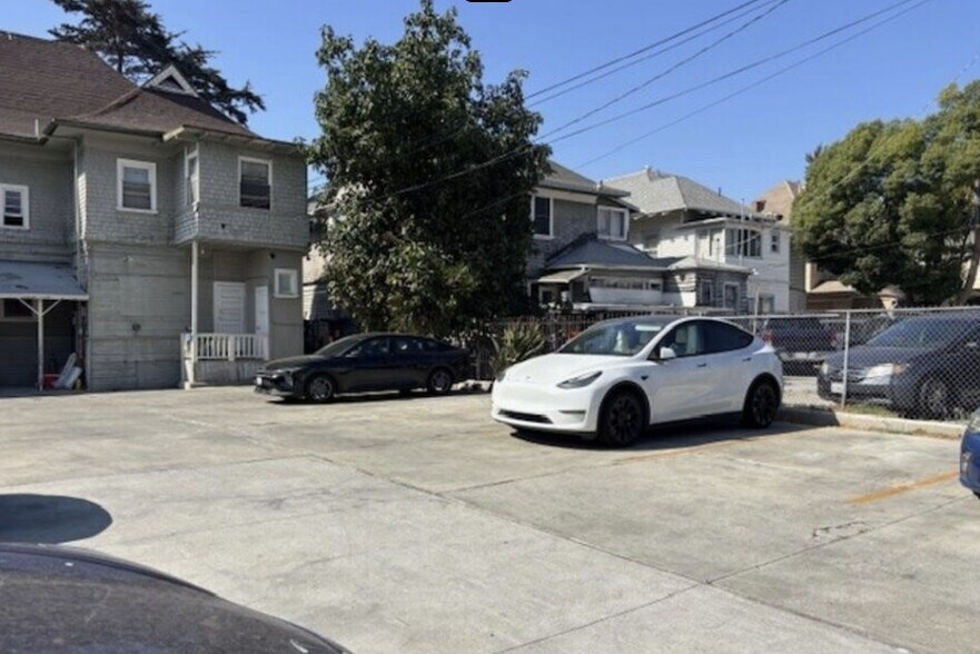 1040 S Westlake Ave, Los Angeles, CA for sale - Building Photo - Image 2 of 2