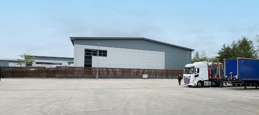 K4 Buckshaw Link, Ordnance Rd, Chorley for lease - Building Photo - Image 2 of 5