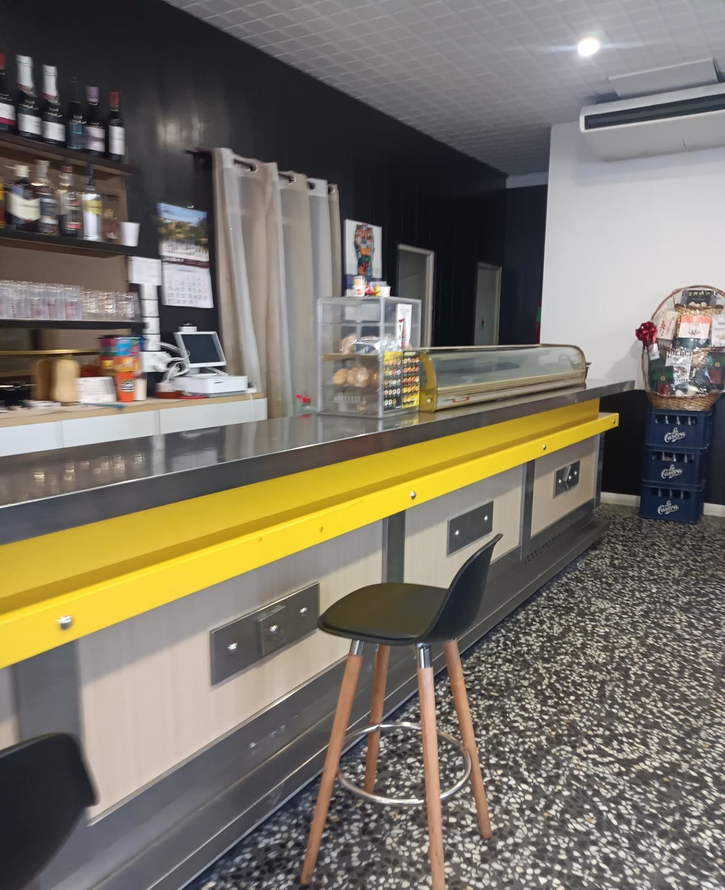 Commerce de détail dans Tortosa, Tarragona à louer Photo intérieure- Image 1 de 7