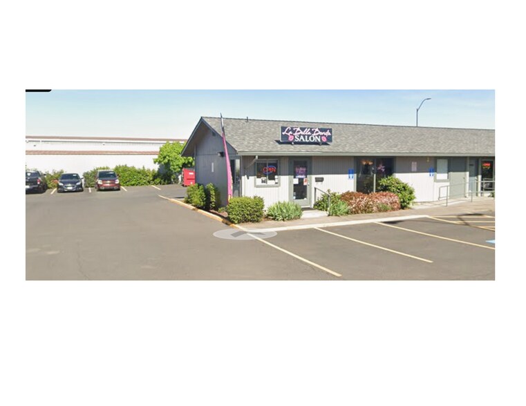 Crater Lake Hwy-Antelope Rd, Medford, OR for lease - Building Photo - Image 2 of 3