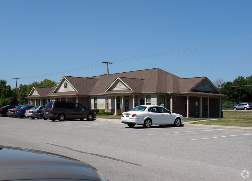 10327 Dawson's Creek Blvd, Fort Wayne, IN for sale - Primary Photo - Image 1 of 1