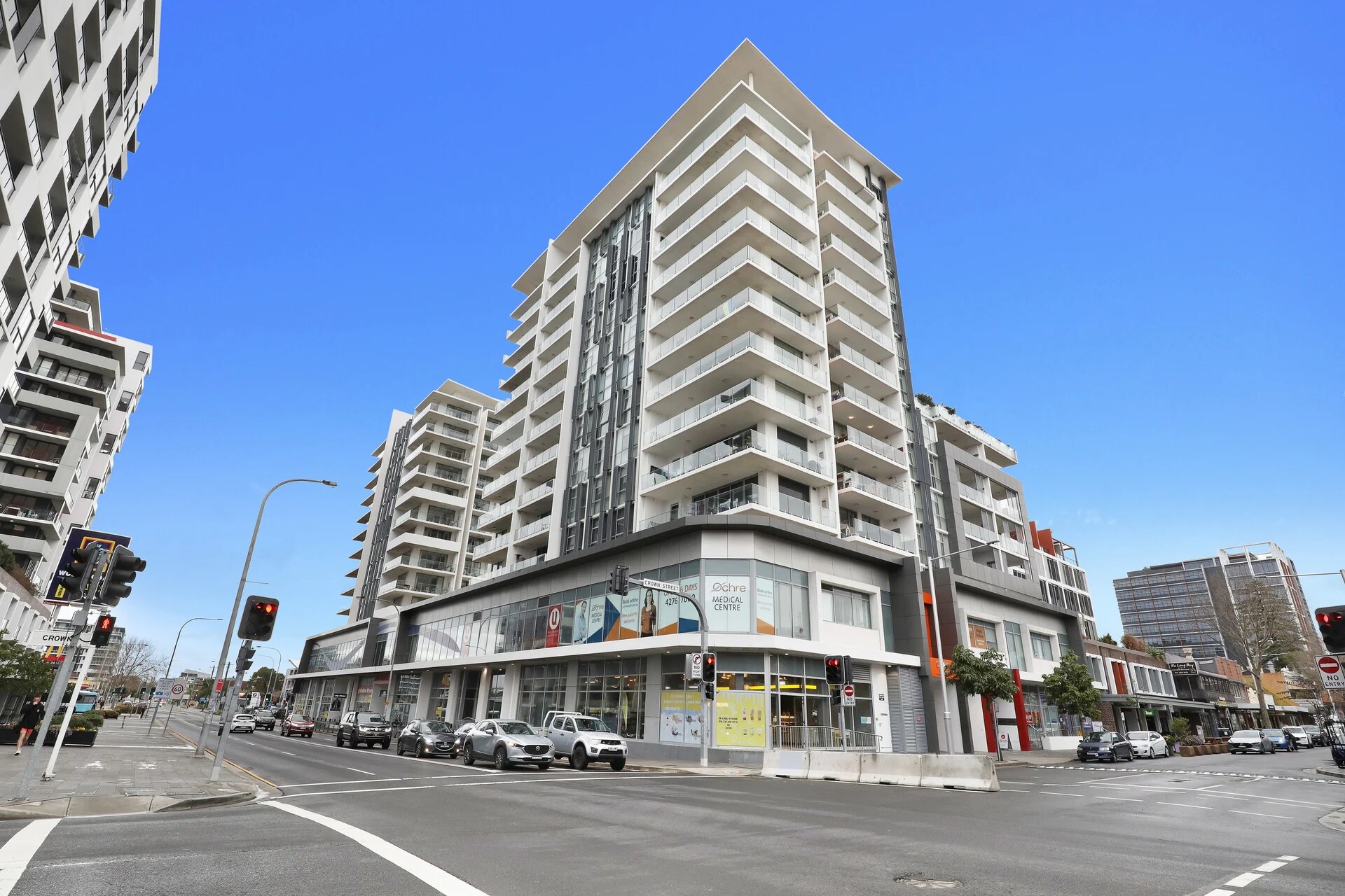 51 Crown St, Wollongong for lease Primary Photo- Image 1 of 2